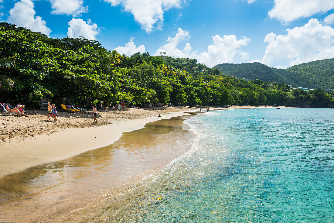 Princess Margaret beach, Admiralty Bay, Bequia, The Grenadines, St. Vincent and the Grenadines, Windward Islands, West Indies, Caribbean, Central America
