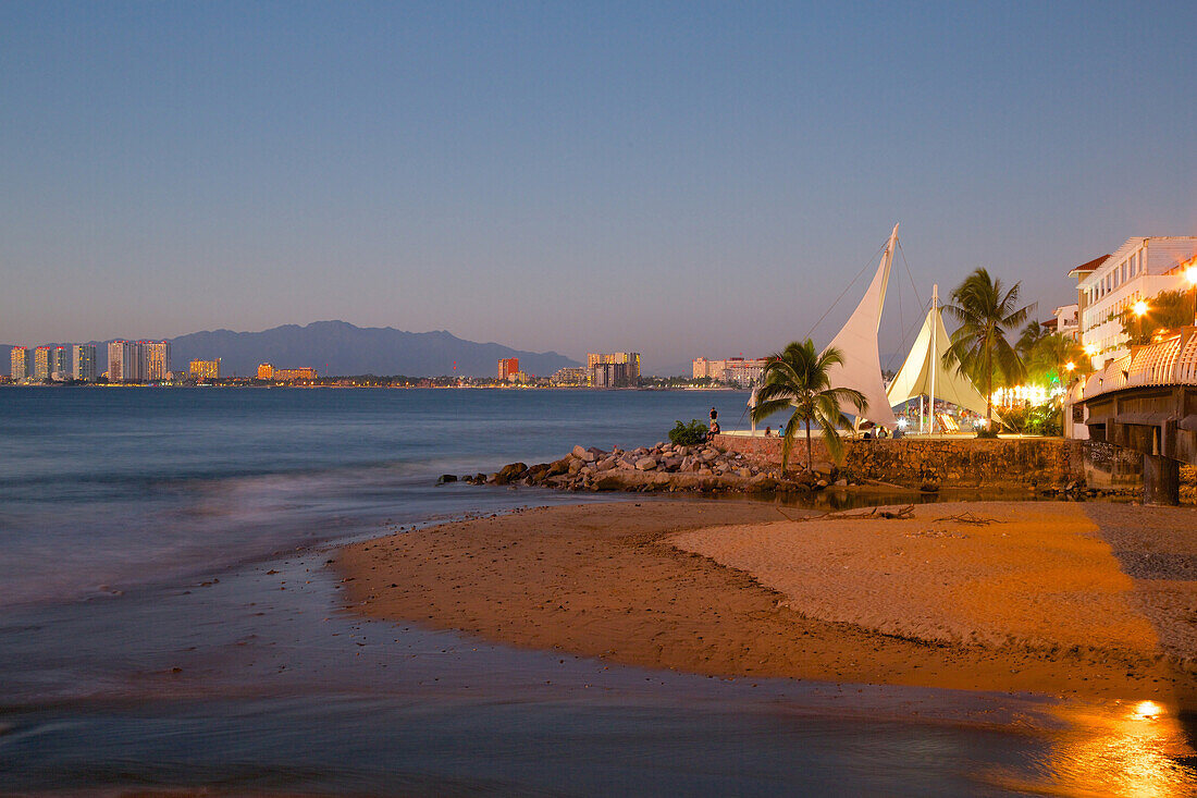 View over beach ast dusk, Downtown, Puerto Vallarta, Jalisco, Mexico, North America