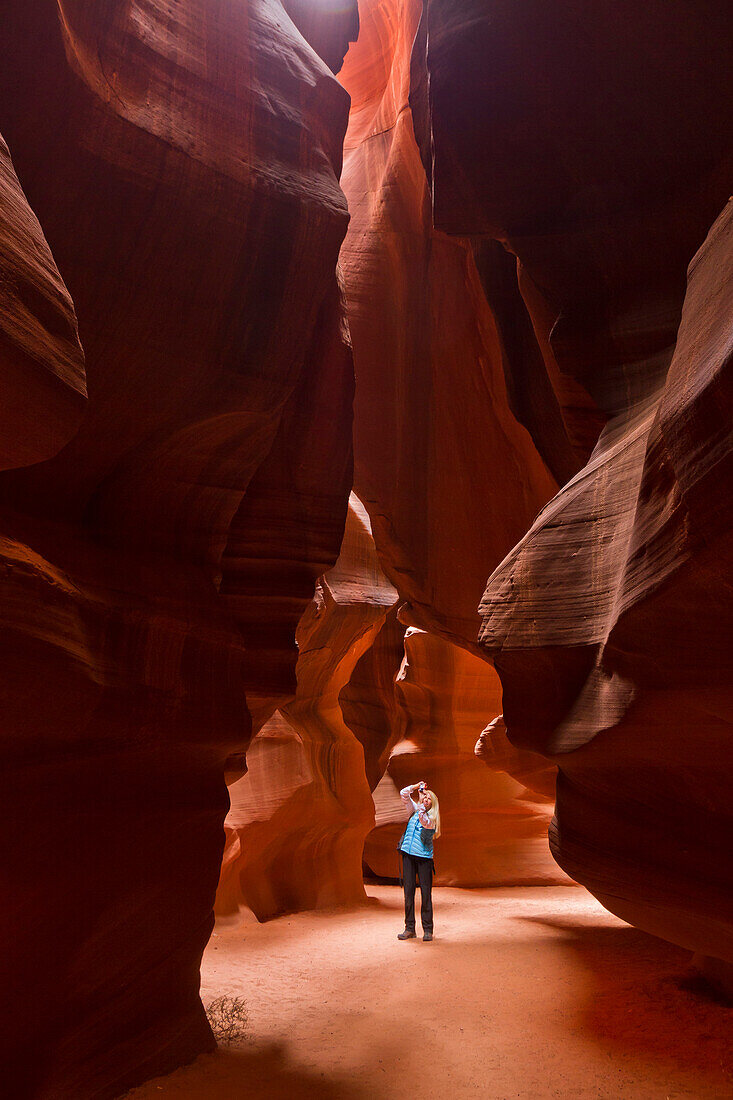 Upper Antelope Canyon, Tse' bighanilini, LeChee Chapter, Navajo Nation, Arizona, United States of America, North America