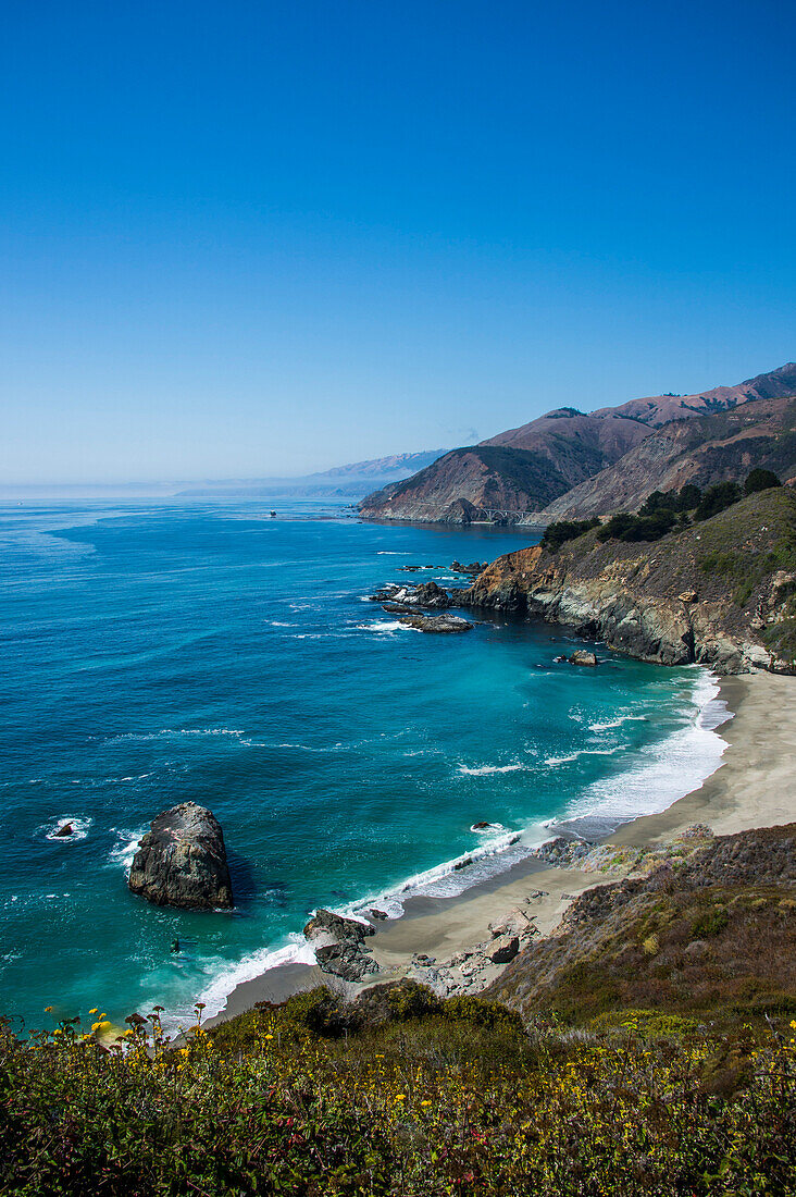 Overlook over the Big Sur, California, USA