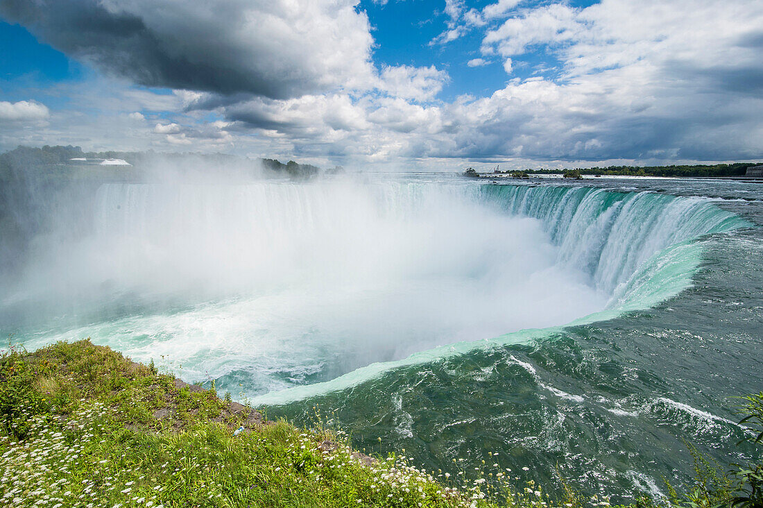 View over Horseshoe falls (Canadian Falls), Niagara Falls, Ontario, Canada, North America