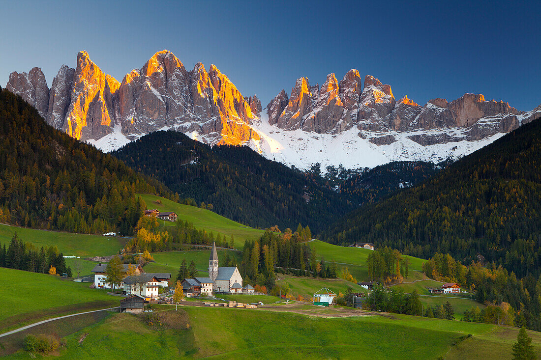 St. Magdalena, Val di Funes, Trentino-Alto Adige, Dolomites, South Tyrol, Italy, Europe