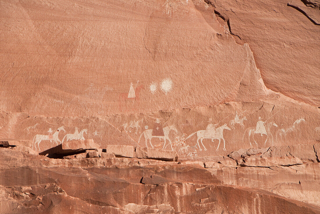 Canyon de Chelly National Monument, 200 year old rock paintings of the Spanish , Arizona, United States of America, North America