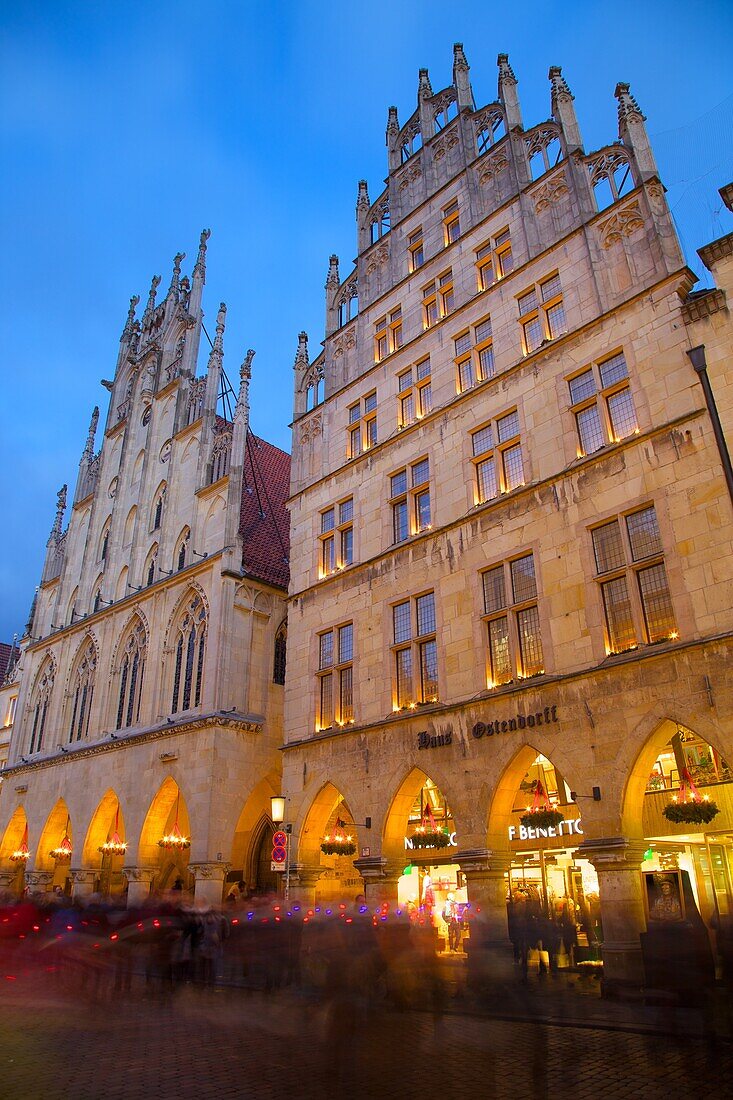 Historic Town Hall on Prinzipalmarkt at Christmas, Munster, North Rhine-Westphalia, Germany, Europe