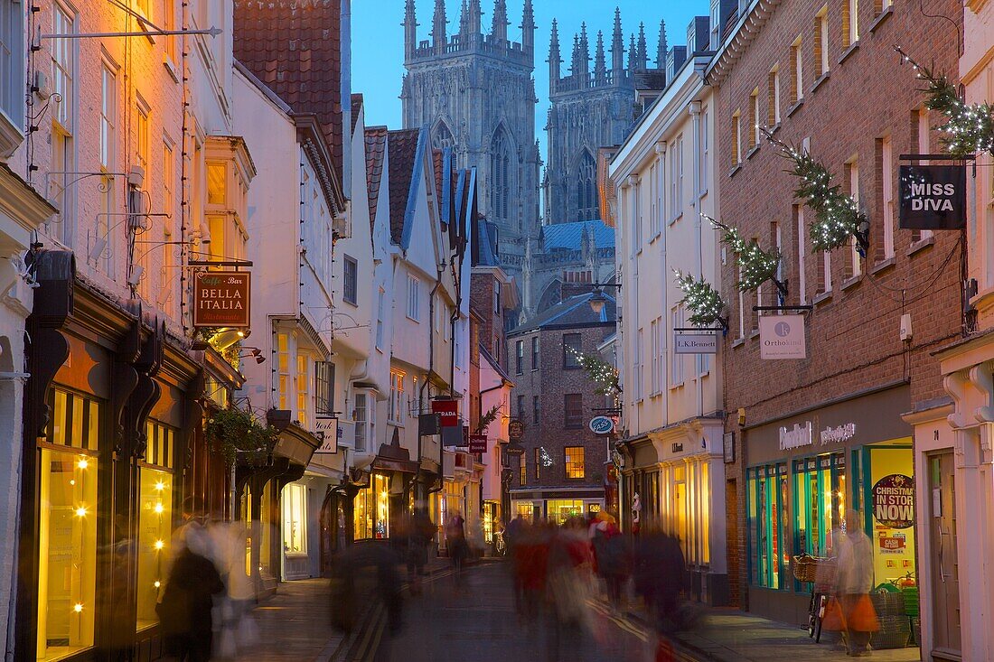 Colliergate and York Minster at Christmas, York, Yorkshire, England, United Kingdom, Europe