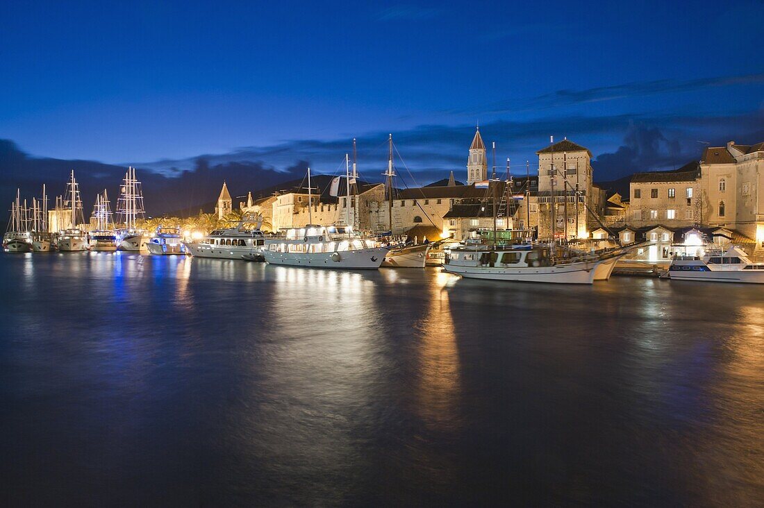 Trogir town and boat docks at night, Trogir, Dalmatian Coast, Adriatic, Croatia, Europe