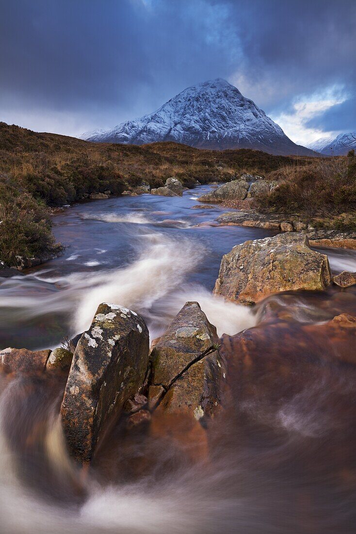 Highland stream running through Rannoch Moor towards Buachaille Etive Mor mountain, Scotland, United Kingdom, Europe
