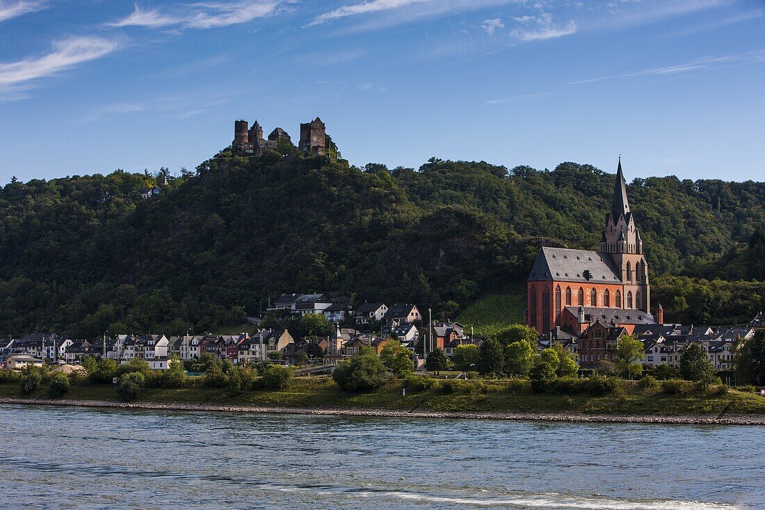 Castle Stahleck above the village of Bacharach in the Rhine valley, Rhineland-Palatinate, Germany, Europe