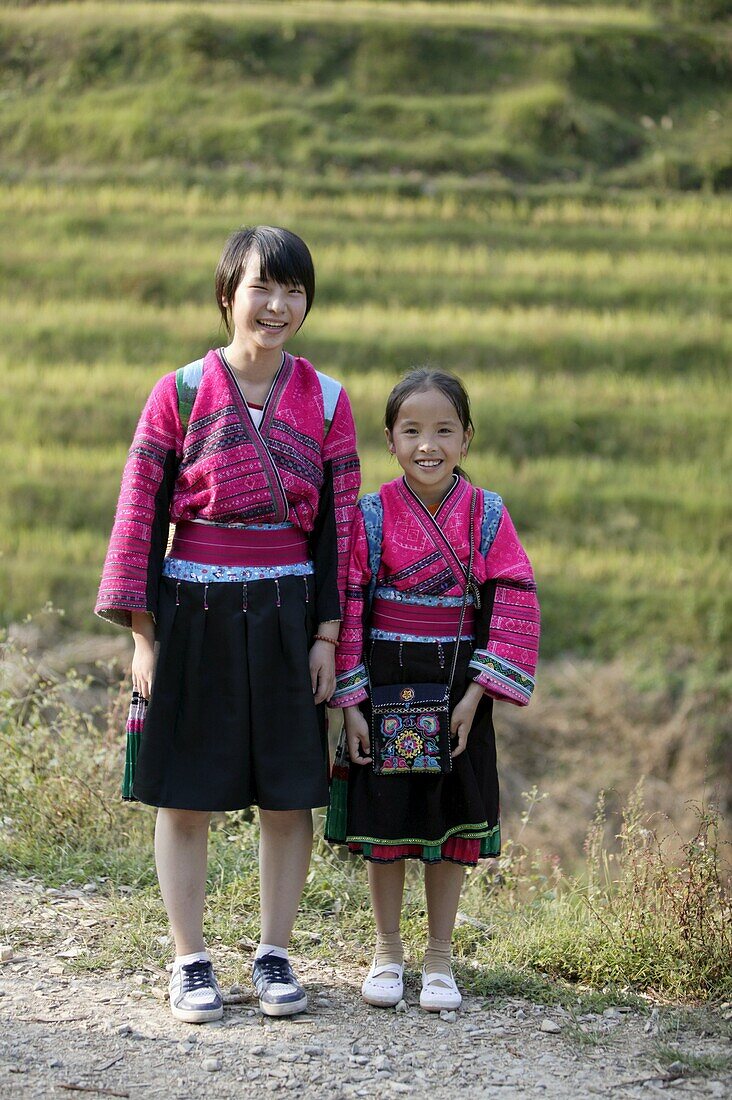 Girls of Yao minority, Longsheng terraced ricefields, Guilin, Guangxi Province, China, Asia