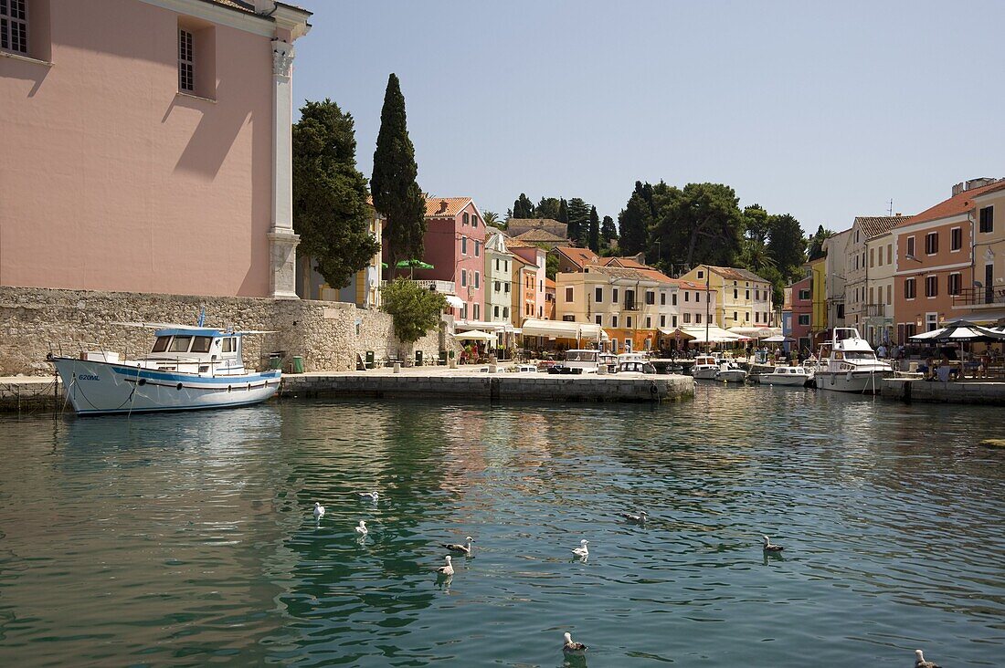 The colourful harbour in Veli Losinj, island of Losinj in the Kvarner region, Croatia, Adriatic, Europe