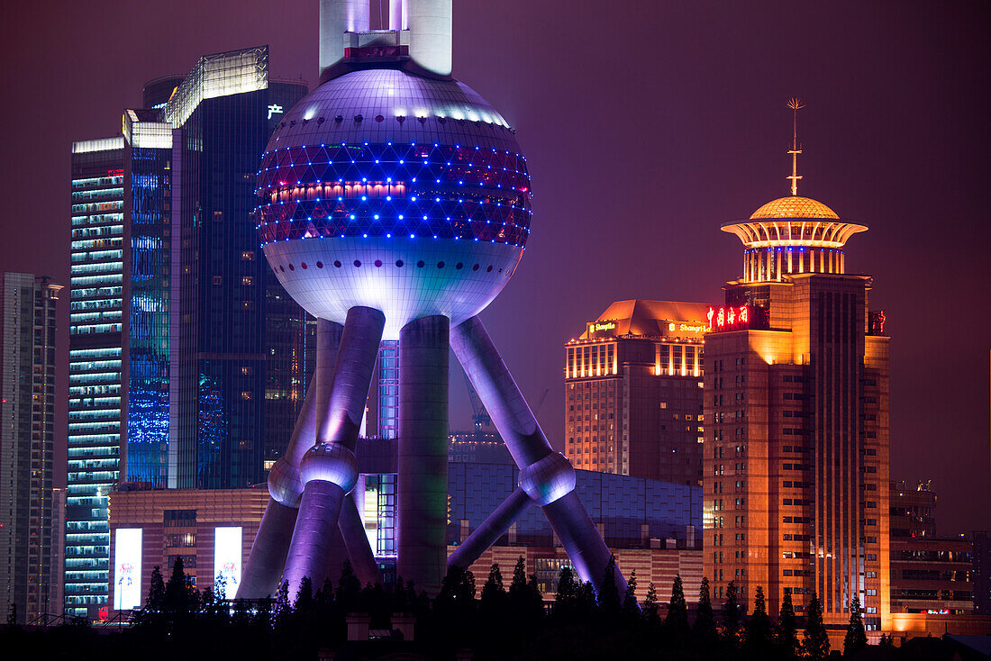 Oriental Pearl Tower and Pudong skyline at night, Shanghai, Shanghai, Asia