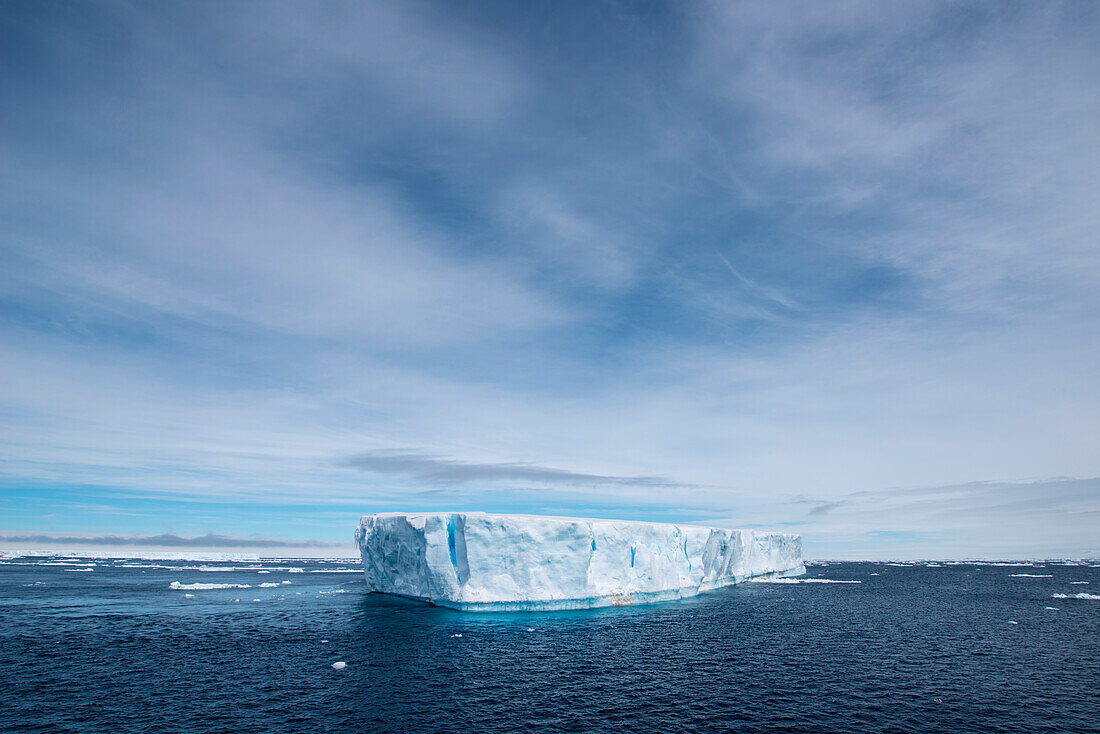 Eisberg, Weddell-Meer, Antarktische Halbinsel, Antarktis