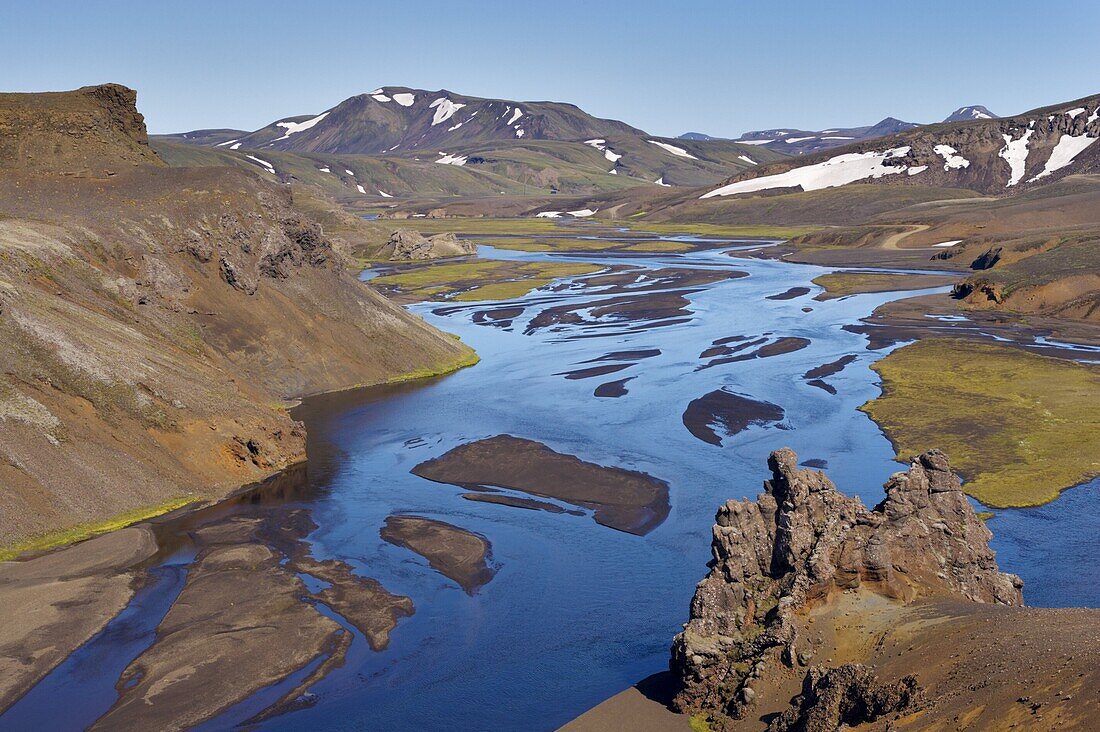 Landscape of the interior from the F-208 route (Fjallabak route north, Nyrdri-Fjallabak) between Holaskjol and Landmannalaugar, south Iceland (Sudurland), Iceland, Polar Regions