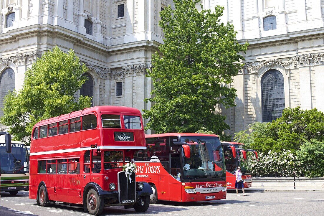 Traditional Bus outside St. Pauls Cathedral, London, England, United Kingdom, Europe
