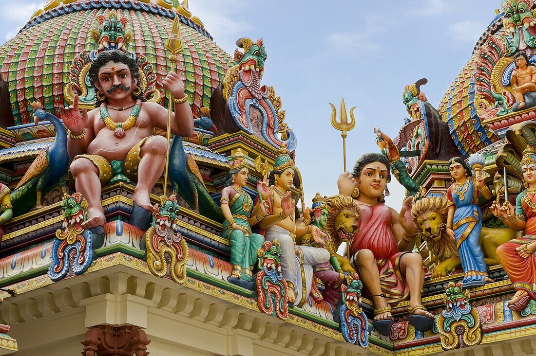 Hindu imagery in the Sri Mariamman temple, Chinatown, Singapore, Southeast Asia, Asia