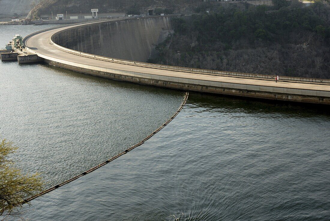 Kariba Dam, Lake Kariba, Zimbabwe, Africa