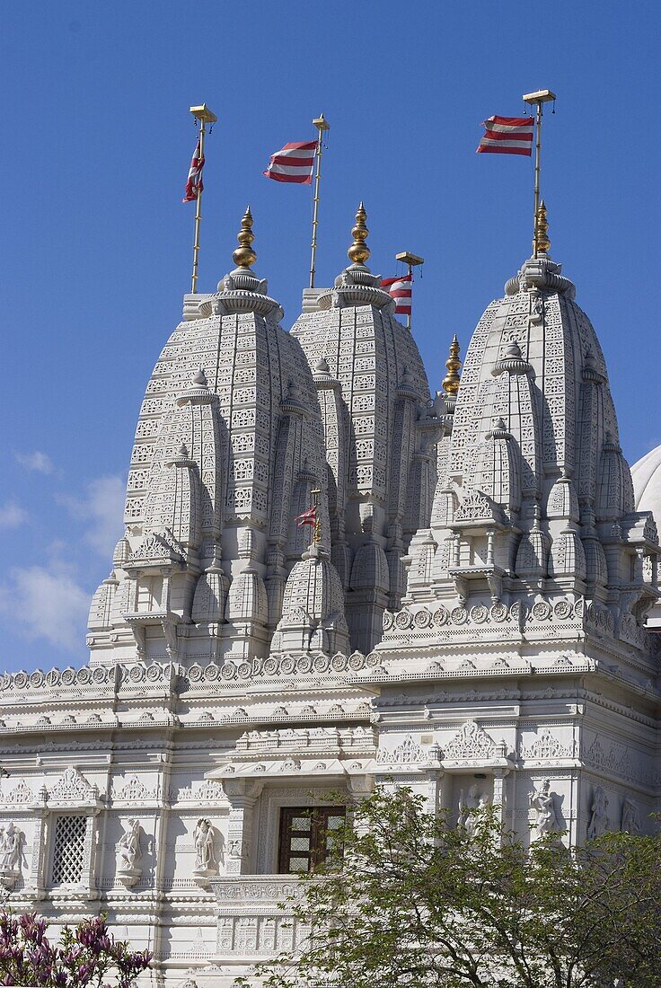 Shri Swaminarayan Mandir, Hindu temple in Neasden, London, England, United Kingdom, Europe