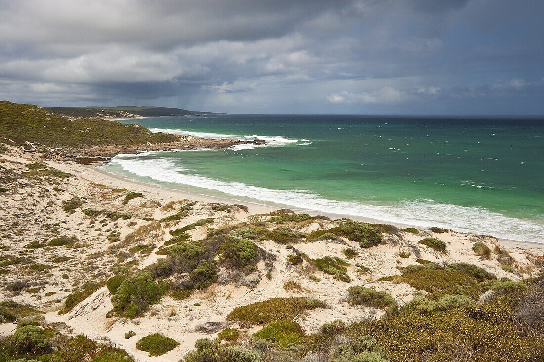 Looking south down the coast from Gnarabup near Margaret River towards the south western tip of Australia, Gnarabup, Augusta-Margaret River Shire, Western Australia, Australia, Pacific