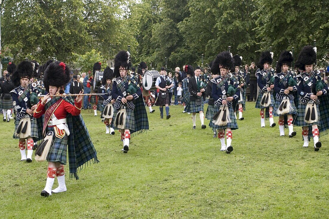 Pipe Band, Tomintoul, Highlands, Scotland, United Kingdom, Europe