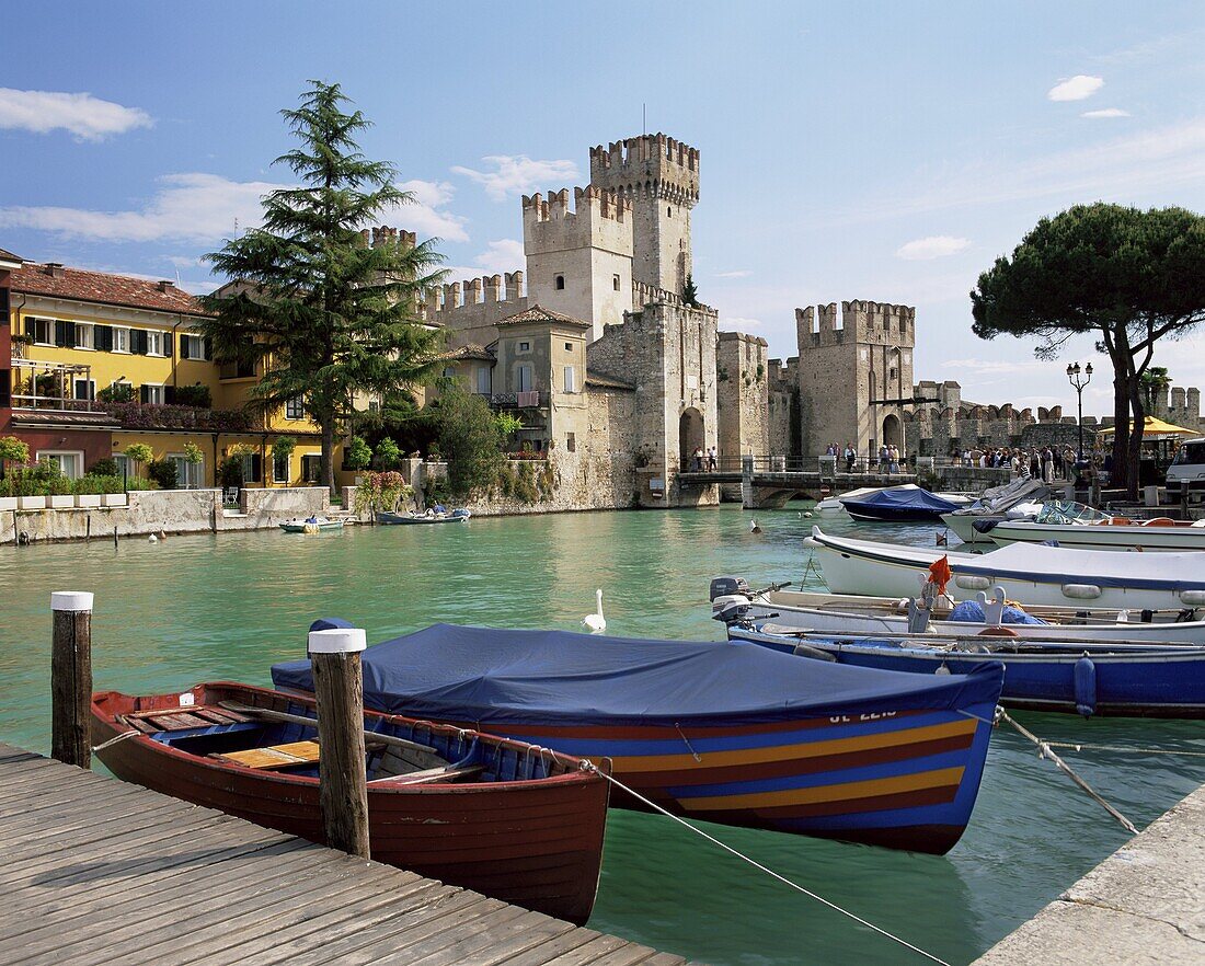 Sirmione, Lago di Garda, Lombardia, Italian Lakes, Italy, Europe
