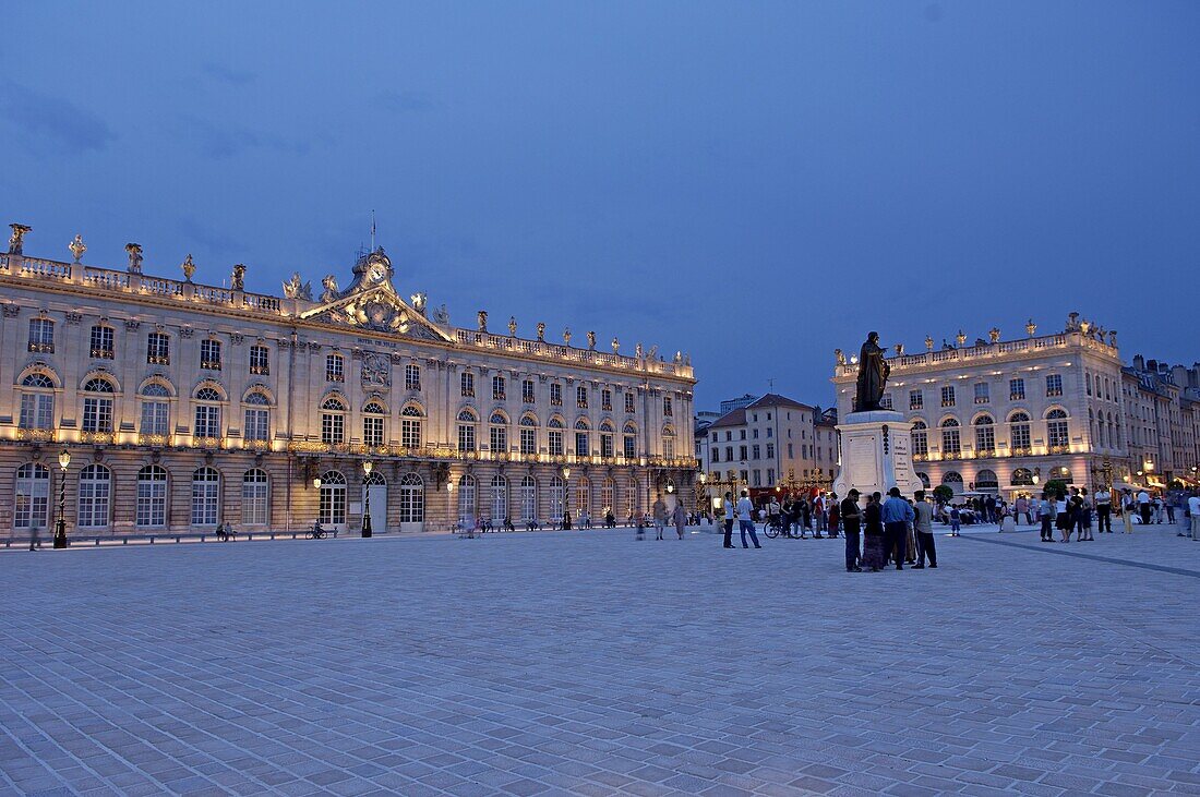 Place Stanislas, formerly Place Royale, built by Stanislas Leszczynski, King of Poland in the 18th century, UNESCO World Heritage Site, Nancy, Meurthe et Moselle, Lorraine, France, Europe