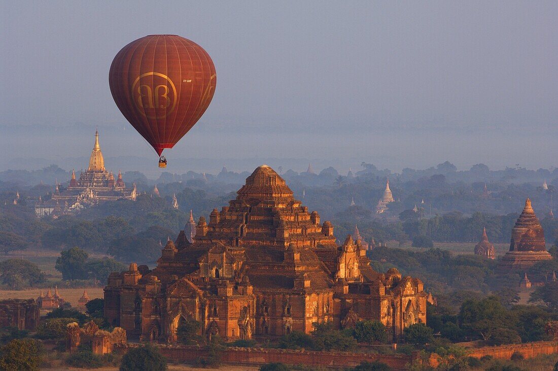 Dhamma-yan-gyi Pahto, Bagan (Pagan), Myanmar (Burma), Asia