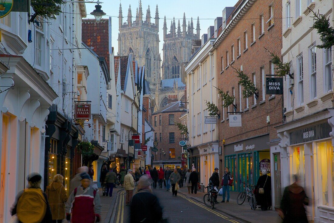 Colliergate and Minster at Christmas, York, Yorkshire, England, United Kingdom, Europe