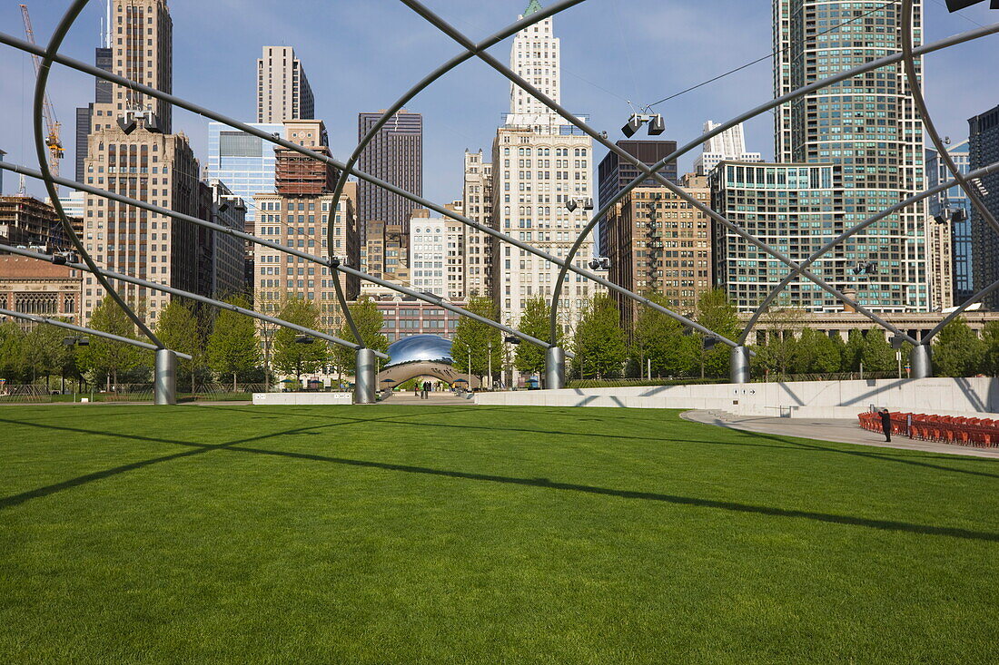 Jay Pritzker Pavilion designed by Frank Gehry, Millennium Park, Chicago, Illinois, United States of America, North America