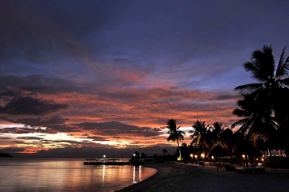 Sunset view of the beach, Badian Island Resort and Spa in Cebu, Philippines, Southeast Asia, Asia