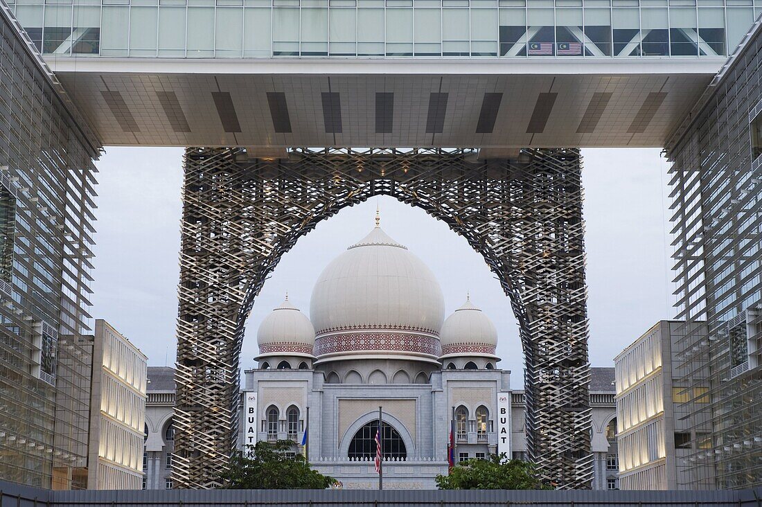 Persiaran Perdana, Putrajaya Corporation Complex, Putrajaya, Malaysia, Southeast Asia, Asia