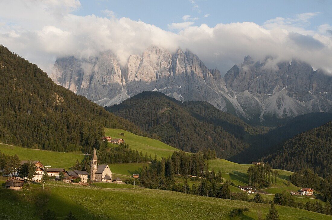 Santa Maddalena, Funes Valley (Villnoss), Dolomites, Trentino Alto Adige, South Tyrol, Italy, Europe