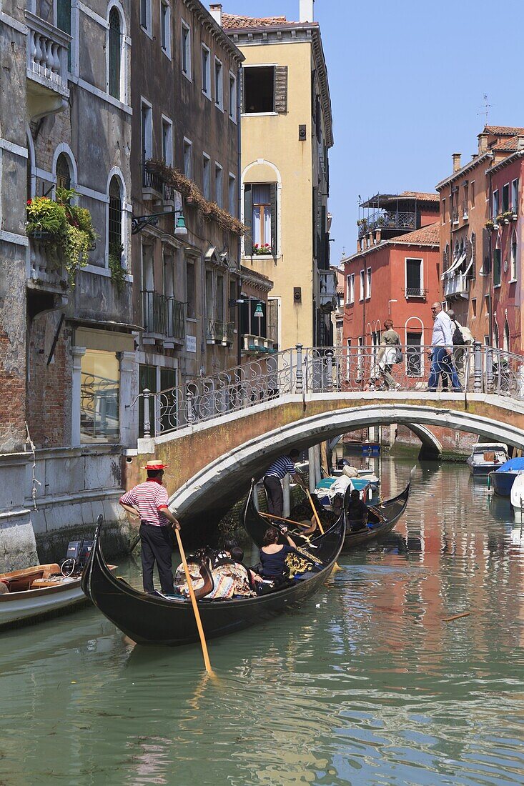 Gondola on a canal, Venice, UNESCO World Heritage Site, Veneto, Italy, Europe