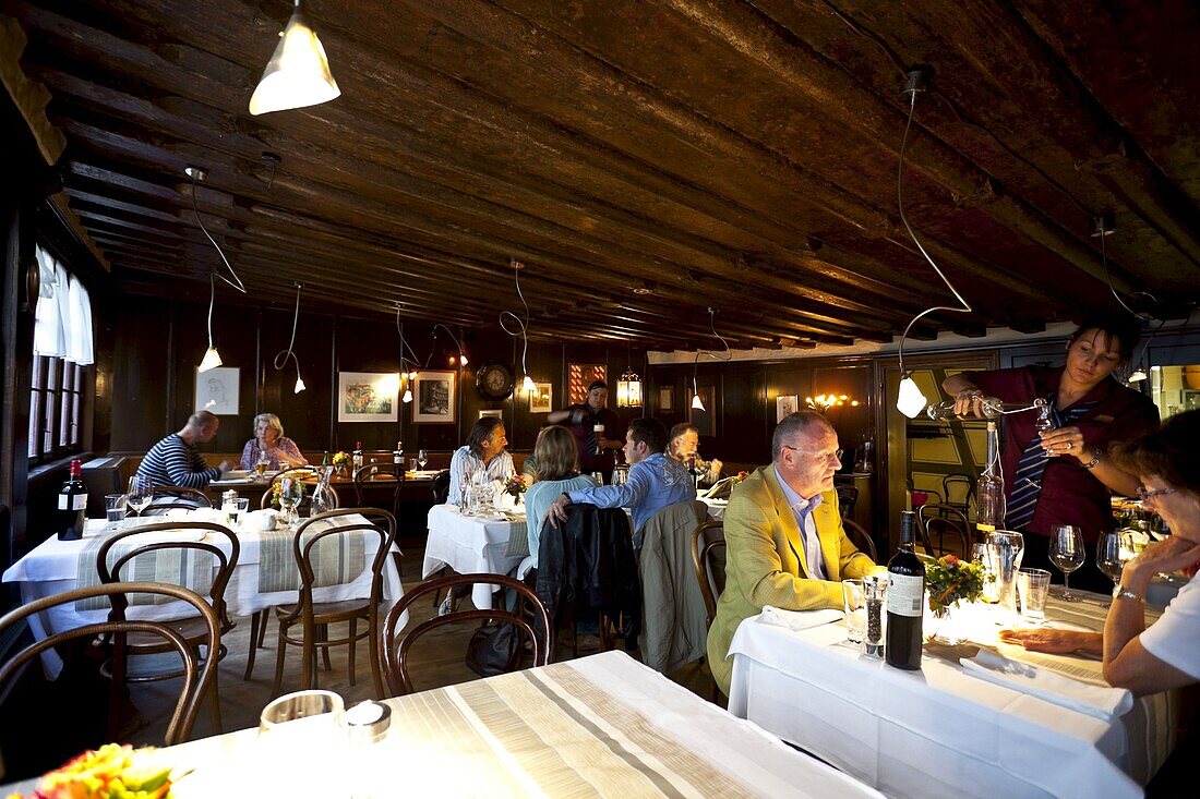 Dining at Zum Goldenen Schafli restaurant, St. Gallen, Switzerland, Europe
