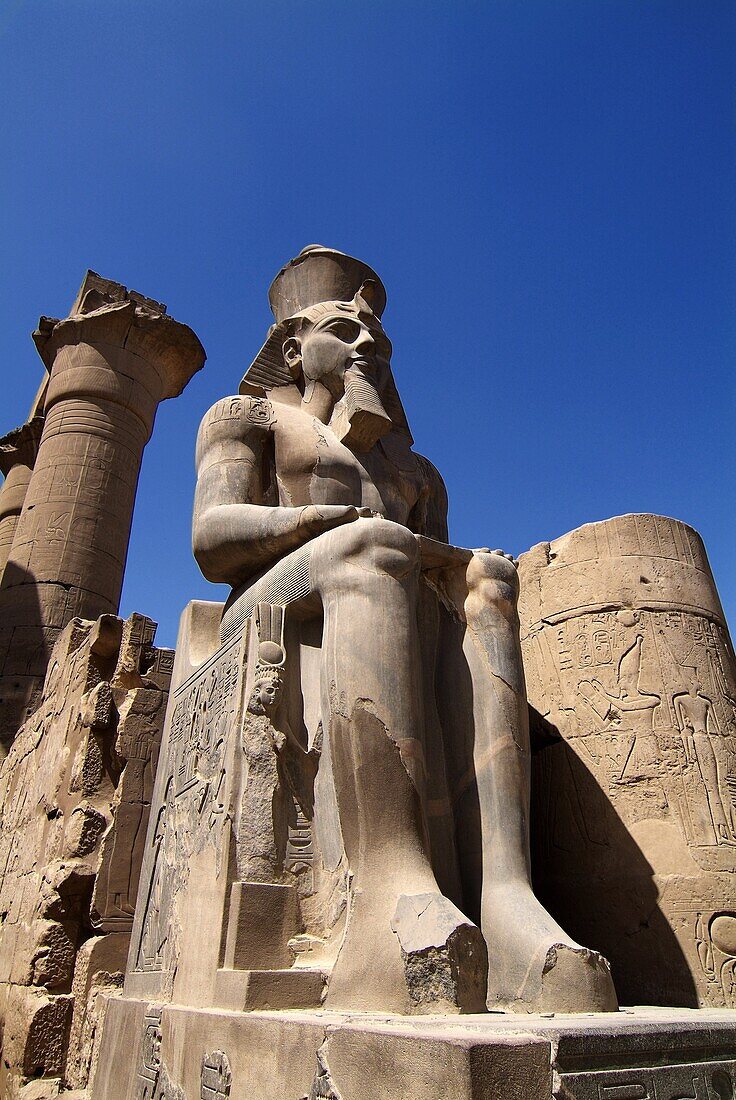 Luxor Temple, Luxor, Thebes, UNESCO World Heritage Site, Egypt, North Africa, Africa