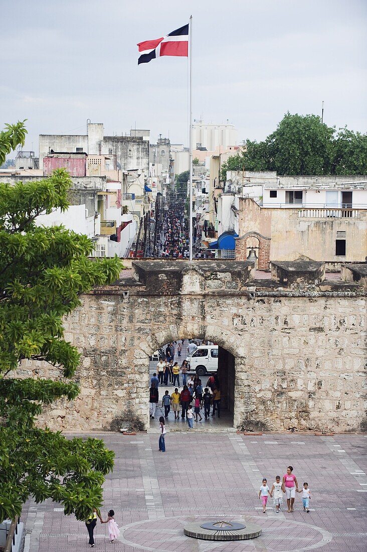 Independence Park, Zona Colonial (Colonial District), UNESCO World Heritage Site, Santo Domingo, Dominican Republic, West Indies, Caribbean, Central America