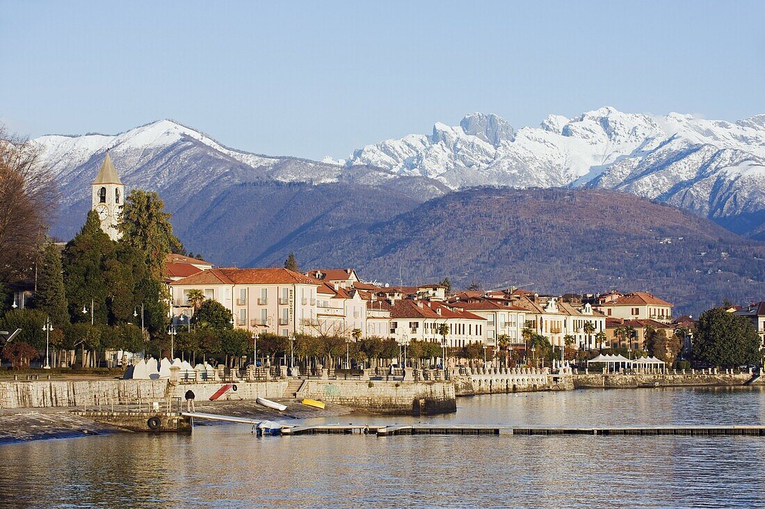 Snow capped mountains above Stresa waterfront, Lake Maggiore, Italian Lakes, Piedmont, Italy, Europe