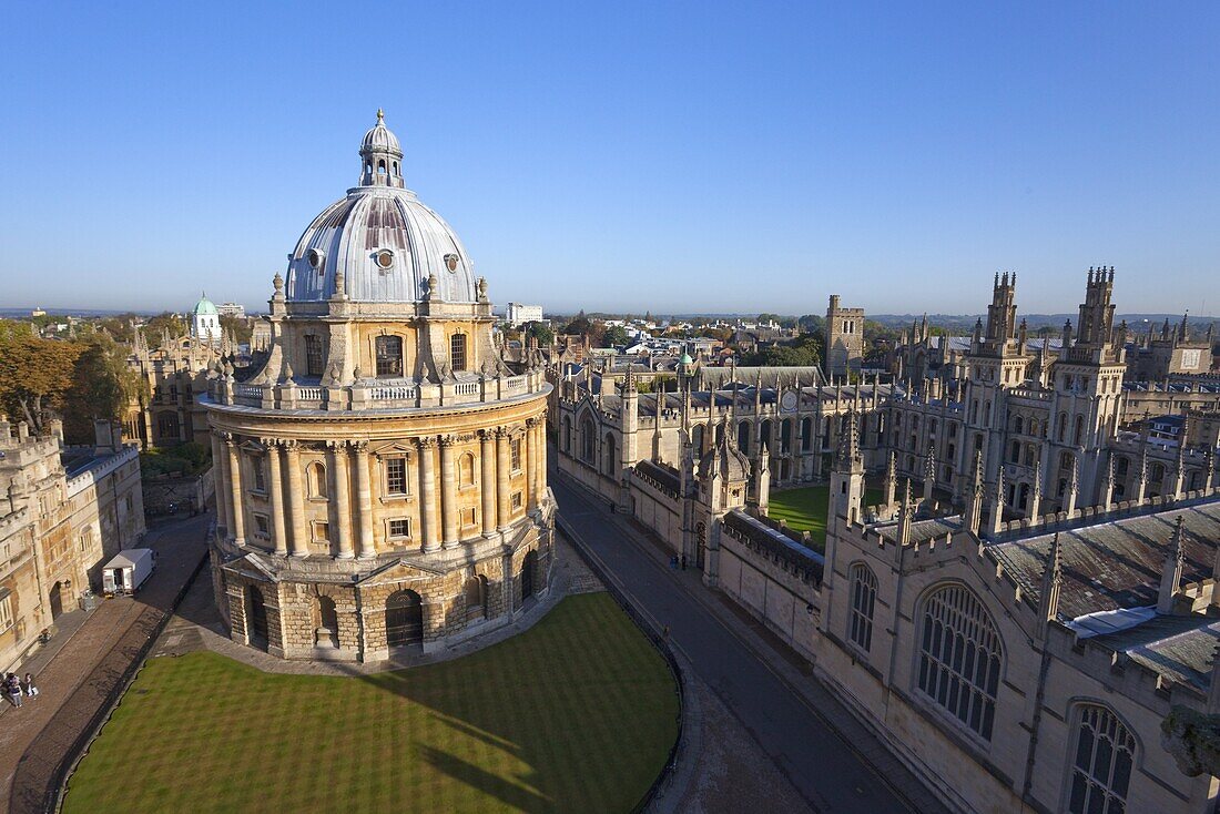 Radcliffe Camera and All Souls College, Oxford University, Oxford, Oxfordshire, England, United Kingdom, Europe