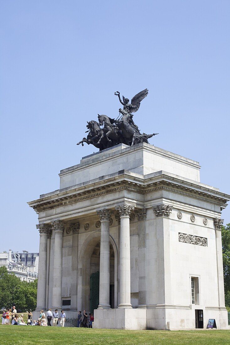 Wellington Arch, Hyde Park Corner, London, England, United Kingdom, Europe