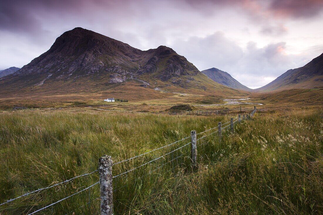 Isolated cottage on the moorland between Rannoch Moor and Glencoe,  Highlands,  Scotland,  United Kingdom,  Europe