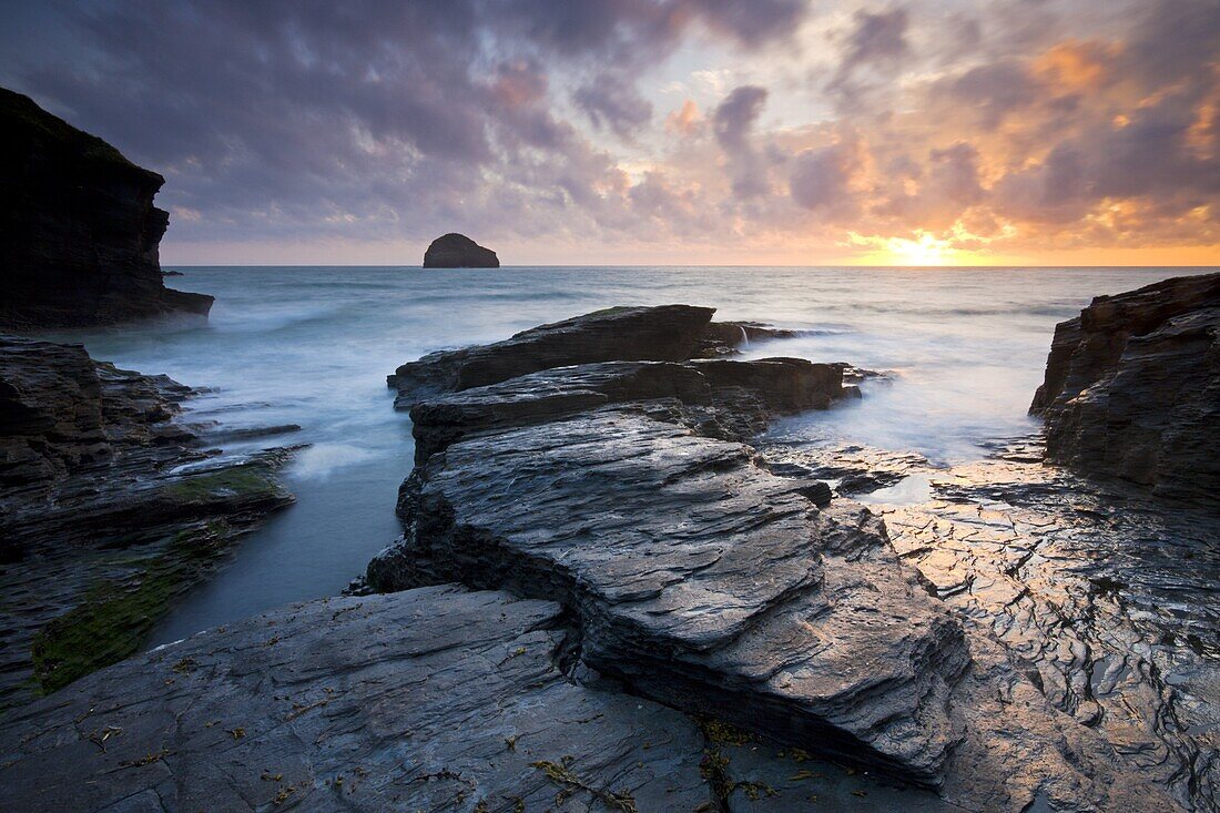 Trebarwith Strand and Gull Rock at sunset,  Cornwall,  England,  United Kingdom,  Europe