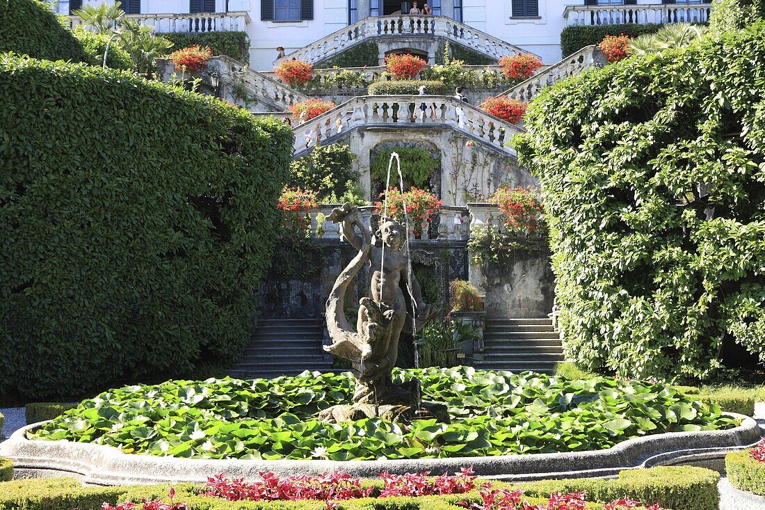 Fountain,  Villa Carlotta,  Tremezzo,  Lombardy,  Italy,  Europe