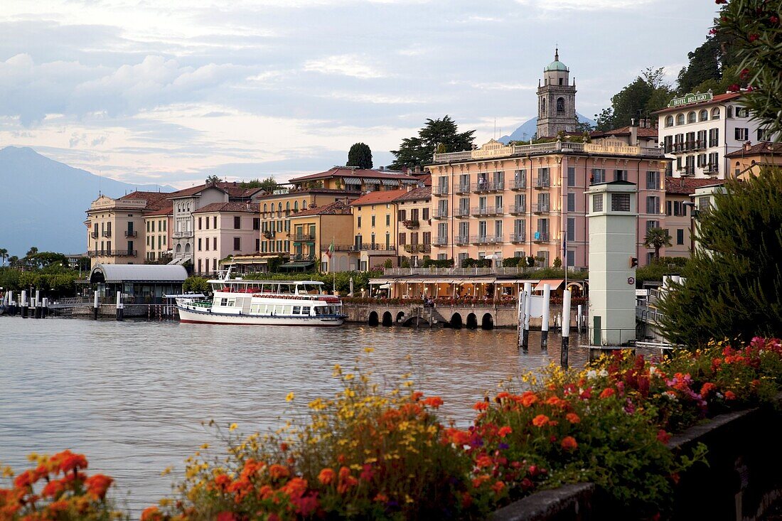 Town of Bellagio, Lake Como, Lombardy, Italian Lakes, Italy, Europe