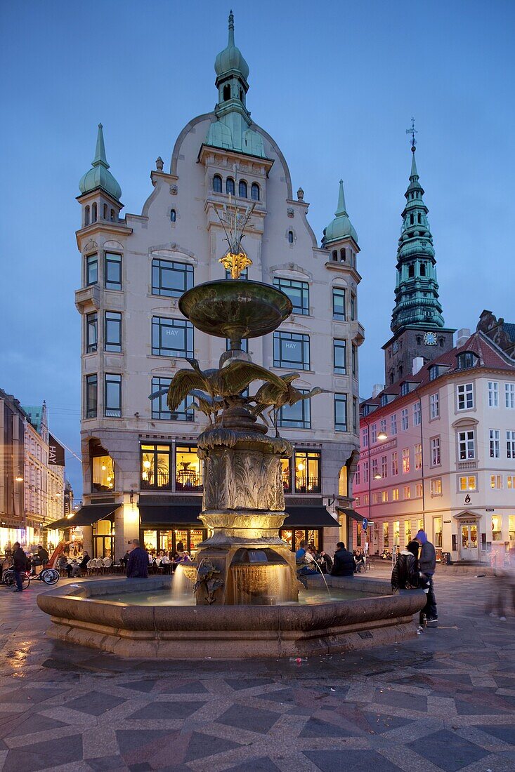 Nikolaj Church and restaurants at dusk, Armagertorv, Copenhagen, Denmark, Scandinavia, Europe