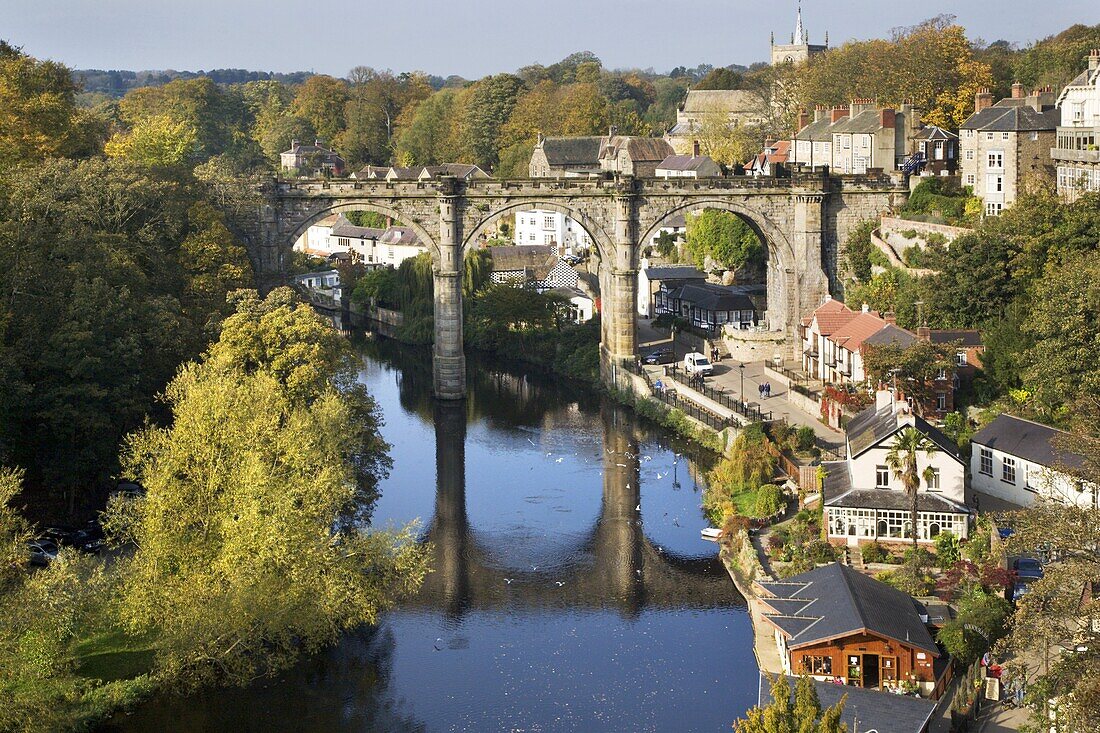 Knaresborough Viaduct and River Nidd in autumn, North Yorkshire, Yorkshire, England, United Kingdom, Europe