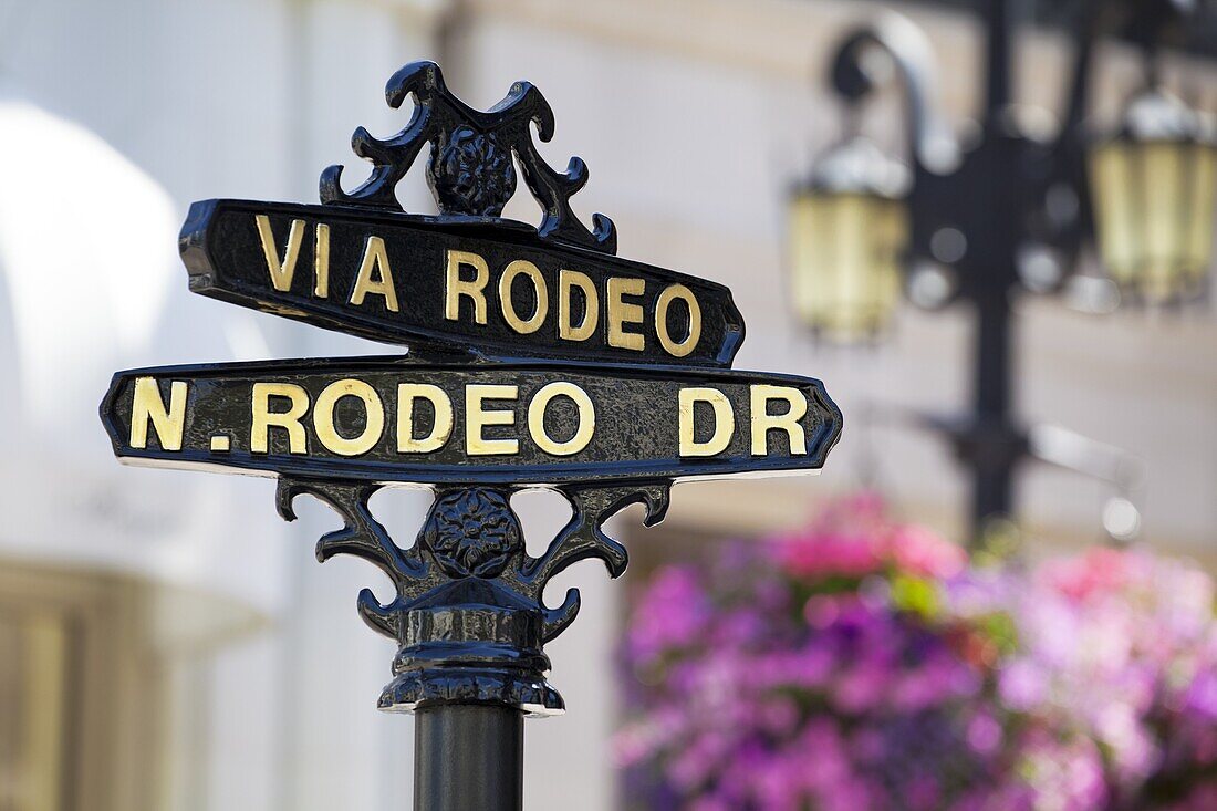 Rodeo Drive, Beverly Hills, Los Angeles, California, United States of America, North America