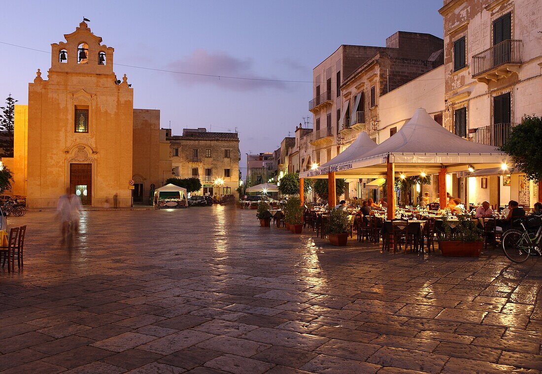 Piazza Matrice at dusk, Trapani, Favignana Island, Sicily, Italy, Europe