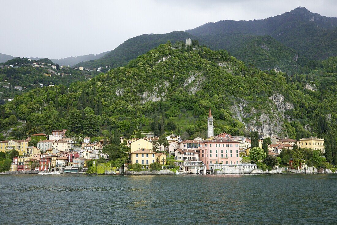 View of Varenna, Lake Como, Lombardy, Italian Lakes, Italy, Europe