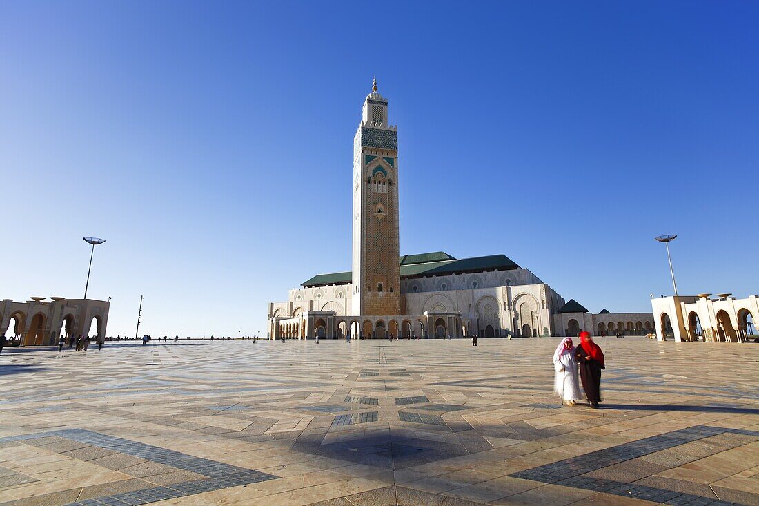Hassan II Mosque, the third largest mosque in the world, Casablanca, Morocco, North Africa, Africa
