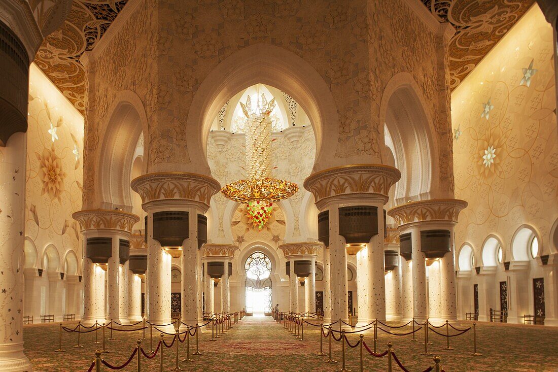 Sheikh Zayed Mosque, Abu Dhabi, United Arab Emirates, Middle East