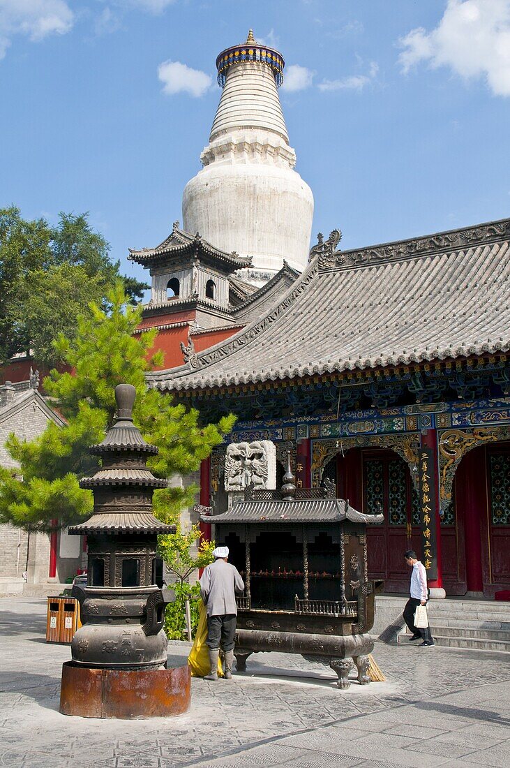 Temple complex at Mount Wutai (Wutai Mountain) (Qingliang Shan), UNESCO World Heritage Site, Shanxi, China, Asia